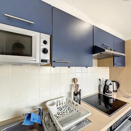Bel Bluehome Near Allschwill Parking Appartamento *