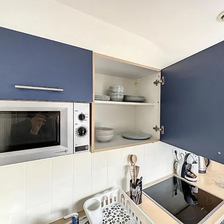 Bel Bluehome Near Allschwill Parking *